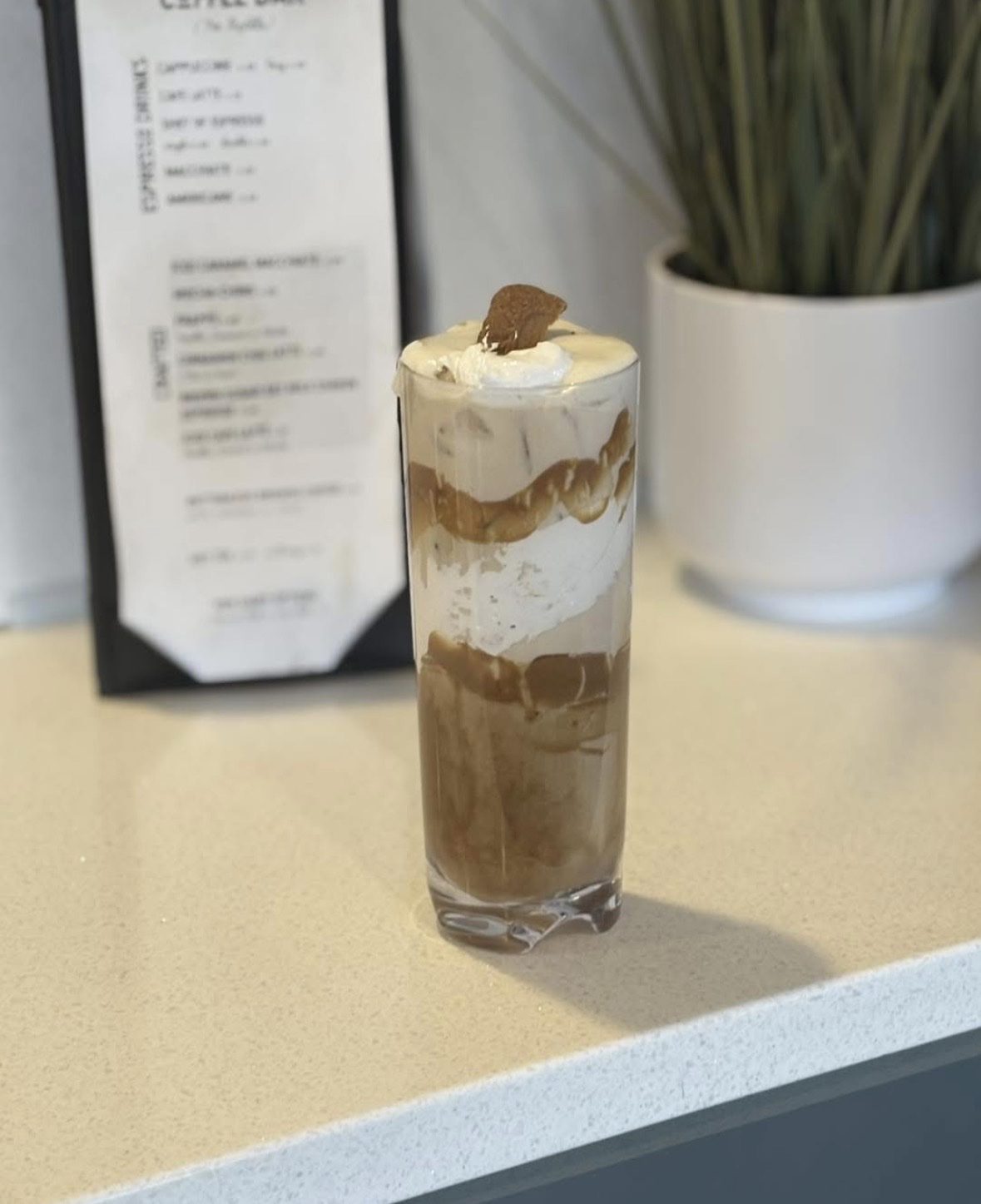 Iced caramel macchiato